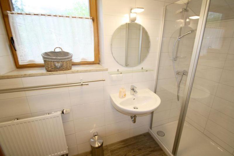 Apartament Bachbauernhof Bayerisch Gmain Zewnętrze zdjęcie